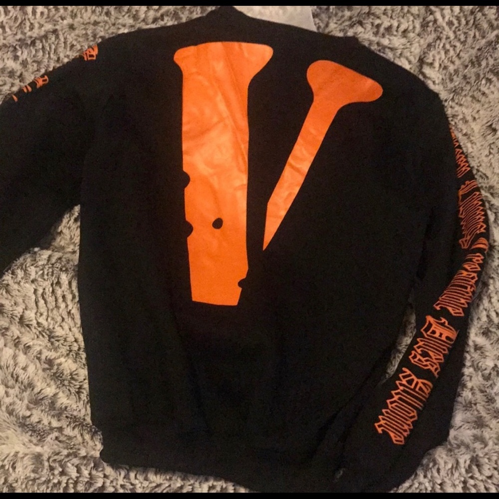 Vlone Crewneck